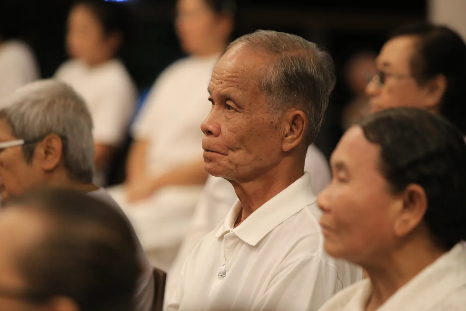 ประมวลภาพบรรยากาศ พิธีสรงน้ำท่านพระอาจารย์ในงานมุทิตาสักการะอายุวัฒนมงคล ๕๖ ปี