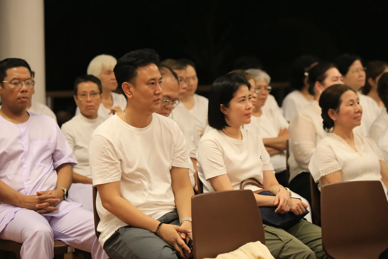 ประมวลภาพบรรยากาศ พิธีสรงน้ำท่านพระอาจารย์ในงานมุทิตาสักการะอายุวัฒนมงคล ๕๖ ปี