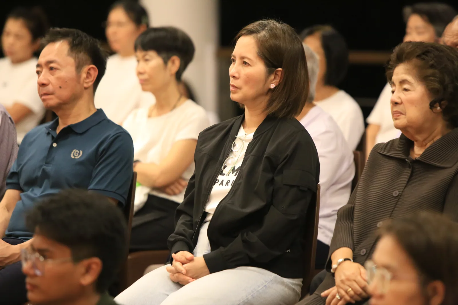 ประมวลภาพบรรยากาศ พิธีสรงน้ำท่านพระอาจารย์ในงานมุทิตาสักการะอายุวัฒนมงคล ๕๖ ปี